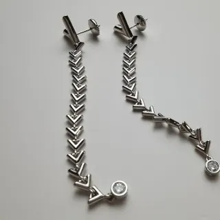 Silver Transparent V-Link Chain Bezel-Set Round Stone Earrings