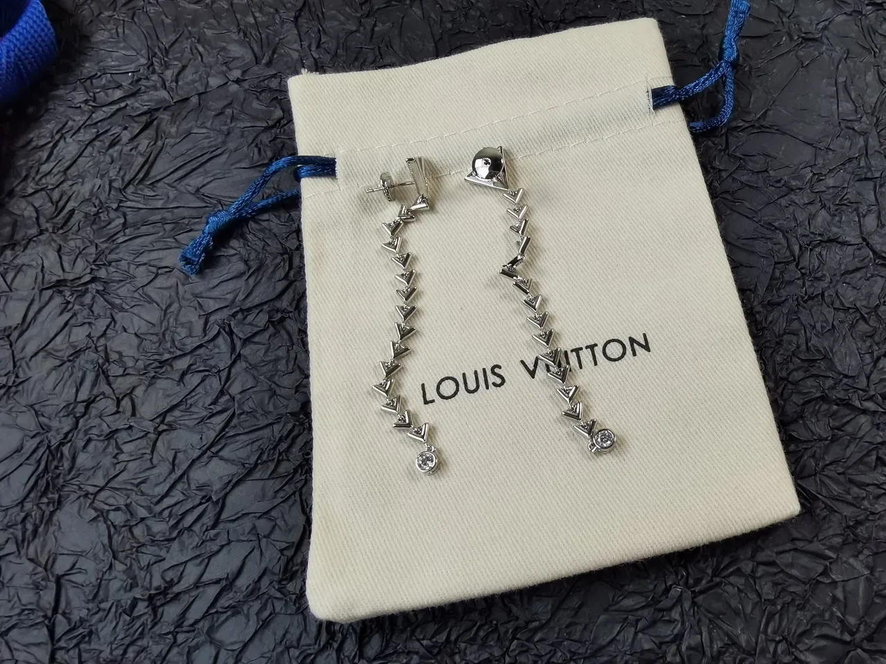 Silver Transparent V-Link Chain Bezel-Set Round Stone Earrings 4