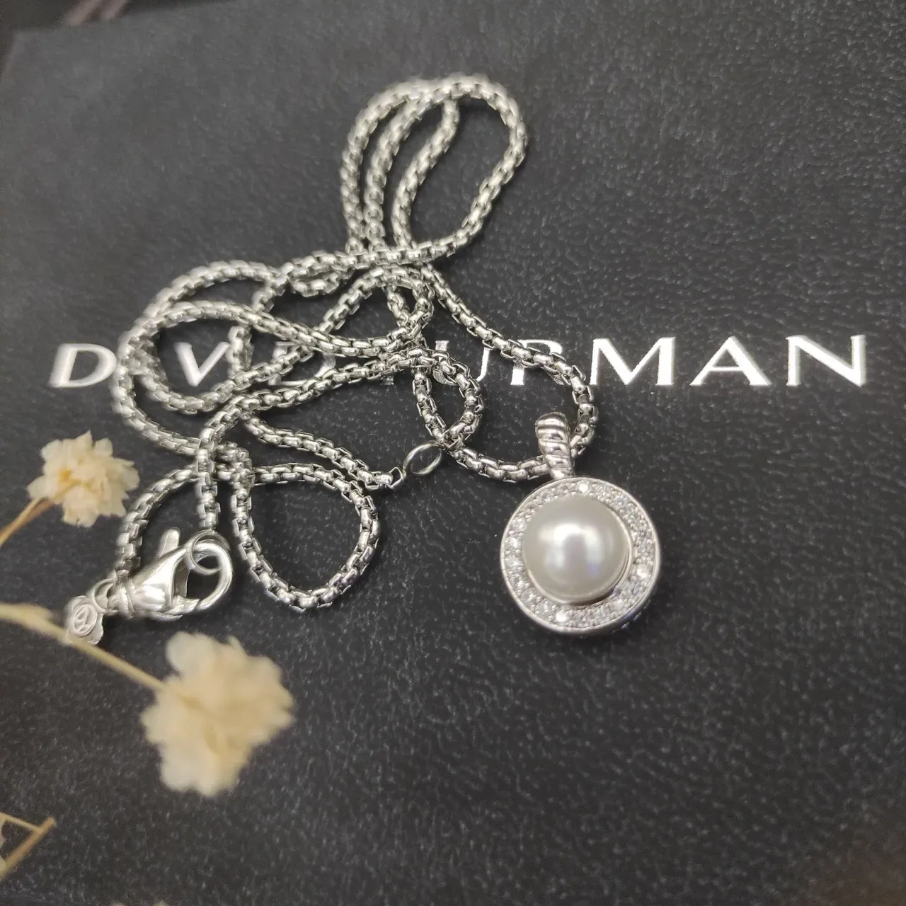 Silver White Chain Cultured Pearl Center Necklace 6