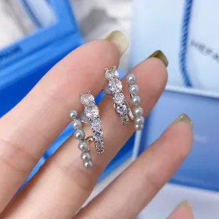 Manchetes de orelha de prata branca com pérolas e cristais assimétricas de design de dupla fila
