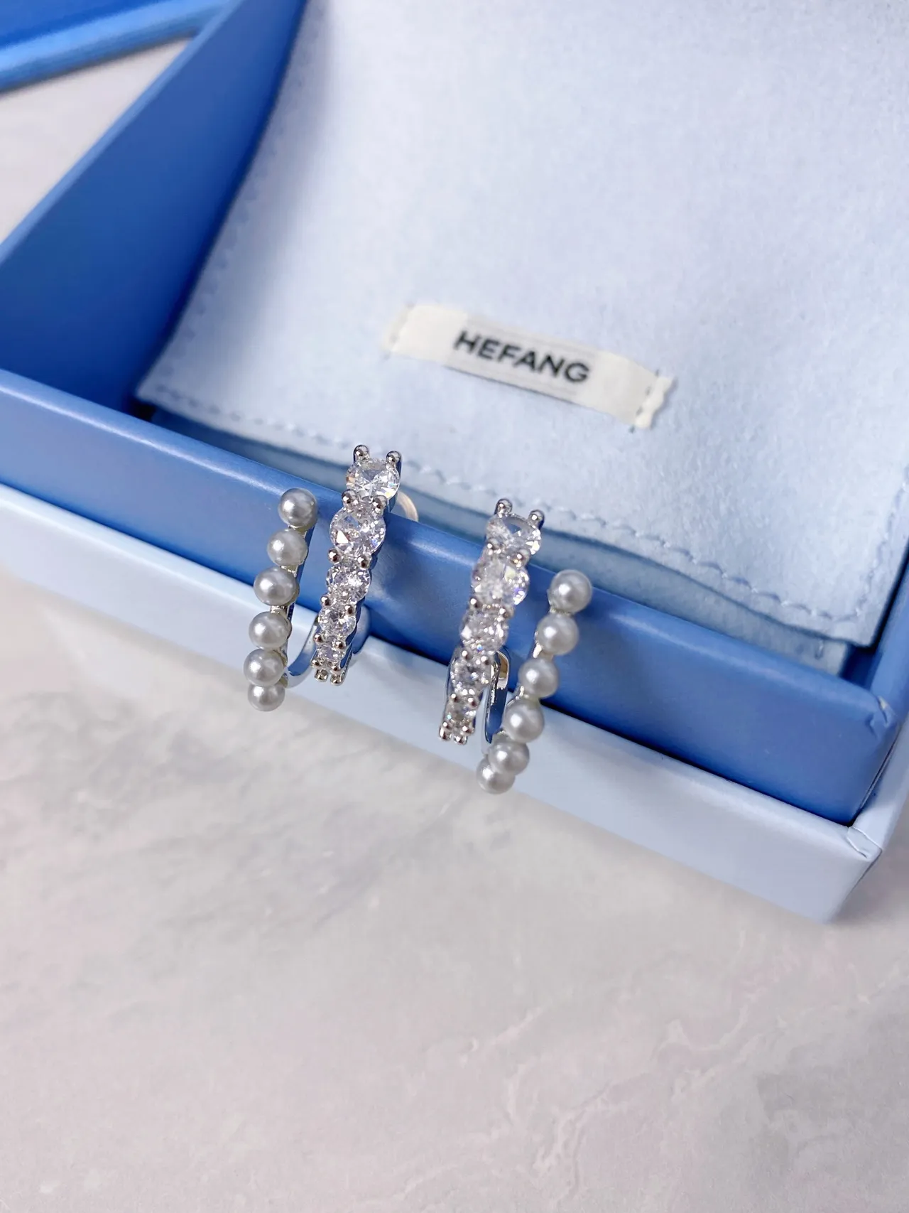 Silver White Pearl-and-Crystal Ear Cuffs Asymmetrical Double-Row Design Earrings 8