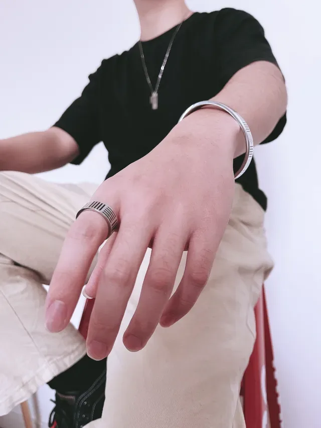 Striped Wide Band Silver Tone Ring 10