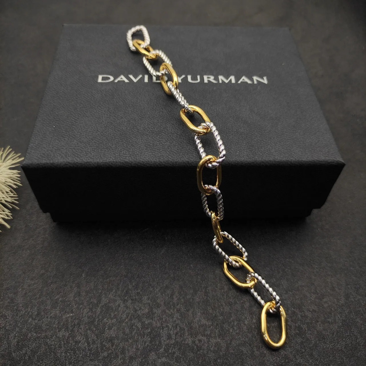 Two-Tone Twisted Rope Chain Oval Link Bracelet 5