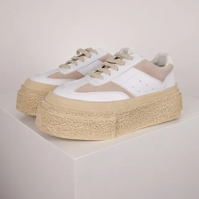 White and Beige Platform Lifestyle Sneaker 2