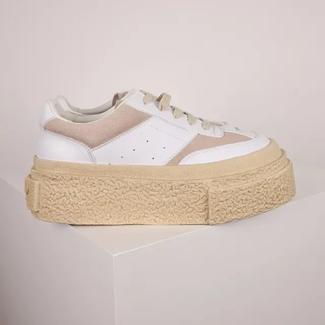 White and Beige Platform Lifestyle Sneaker 3