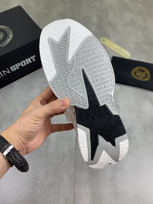 White and Olive Green Mesh Lifestyle Sneaker 2