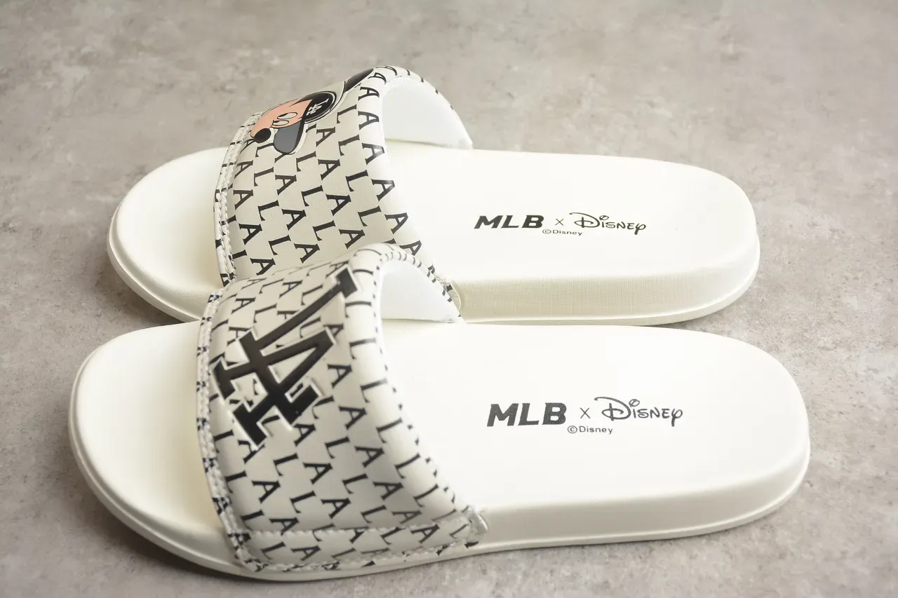 White Black Monogram-Print Strap Molded Rubber Sole Slippers 8