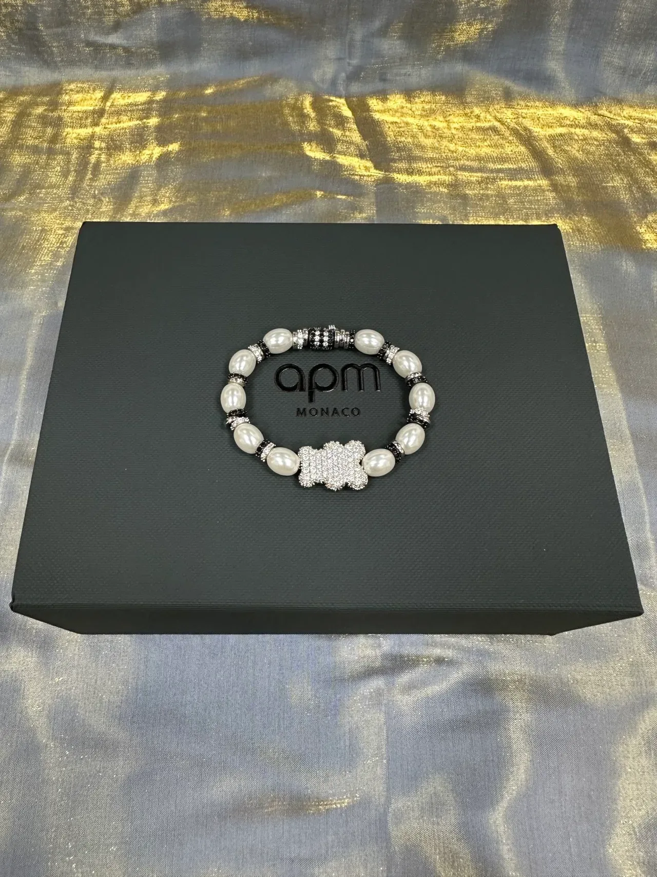 White Black Pearl-Beaded Crystal-Encrusted Charm Bracelet 2