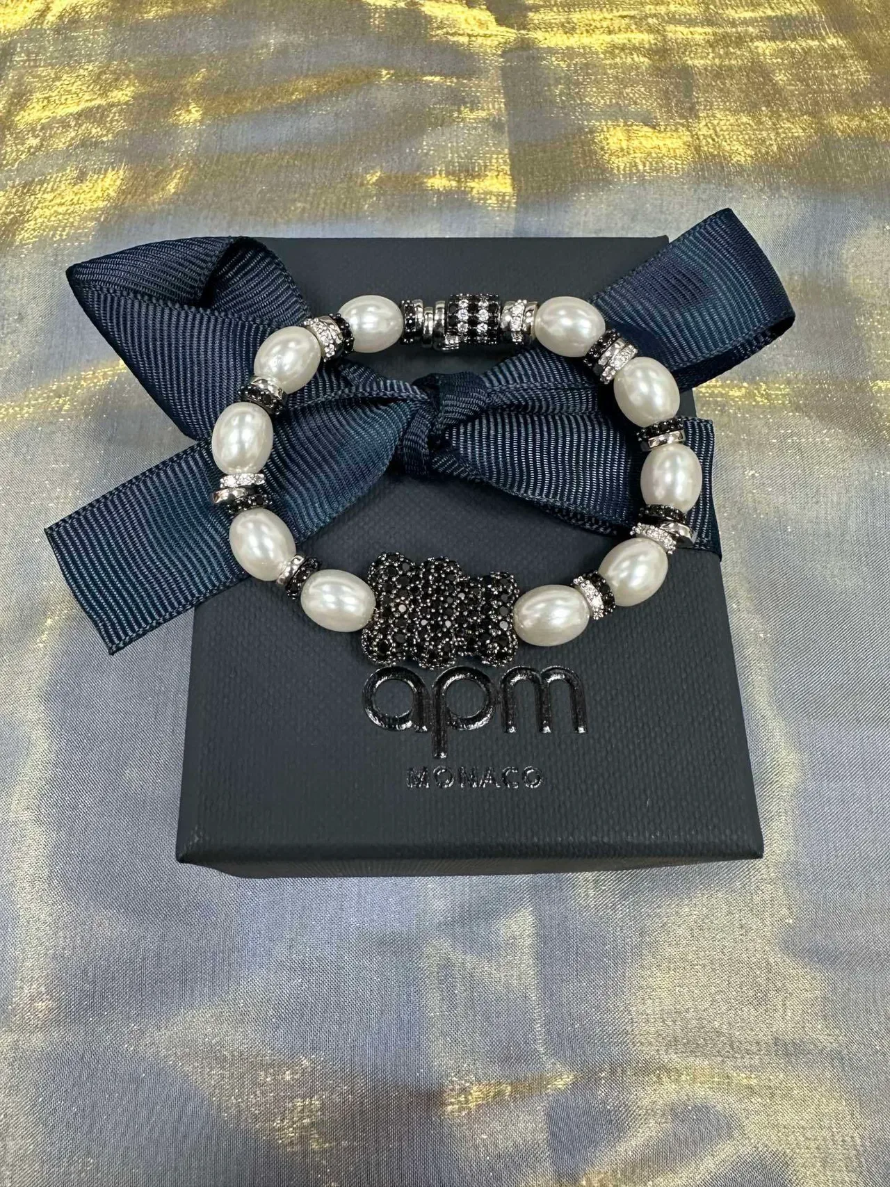 White Black Pearl-Beaded Crystal-Encrusted Charm Bracelet 3
