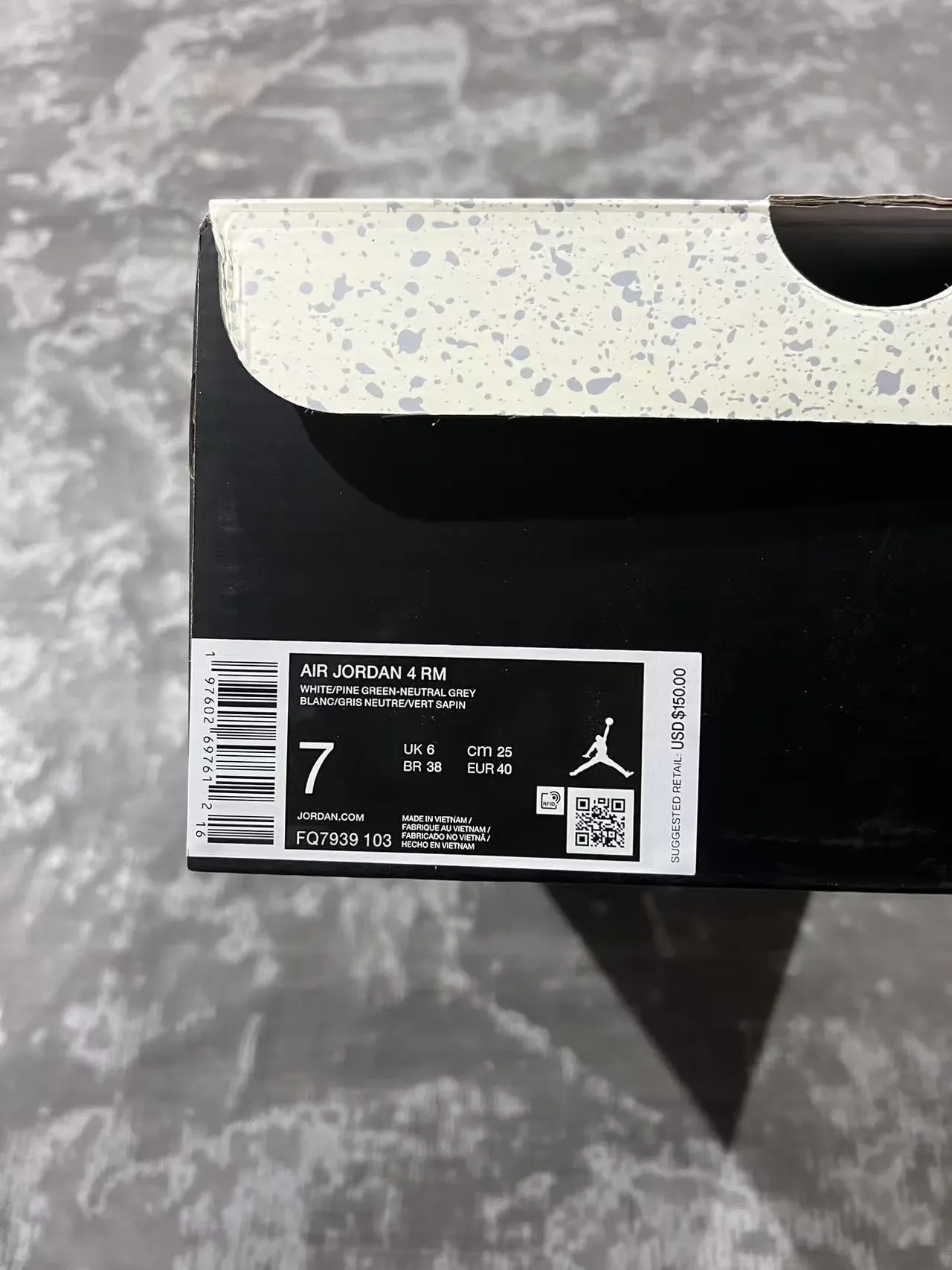 White Green Layered Synthetic And Suede Upper Visible Heel Air Unit Sneakers 10
