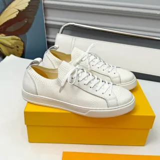 Tênis Lifestyle Branco com Colarinho de Tricô e Painéis
