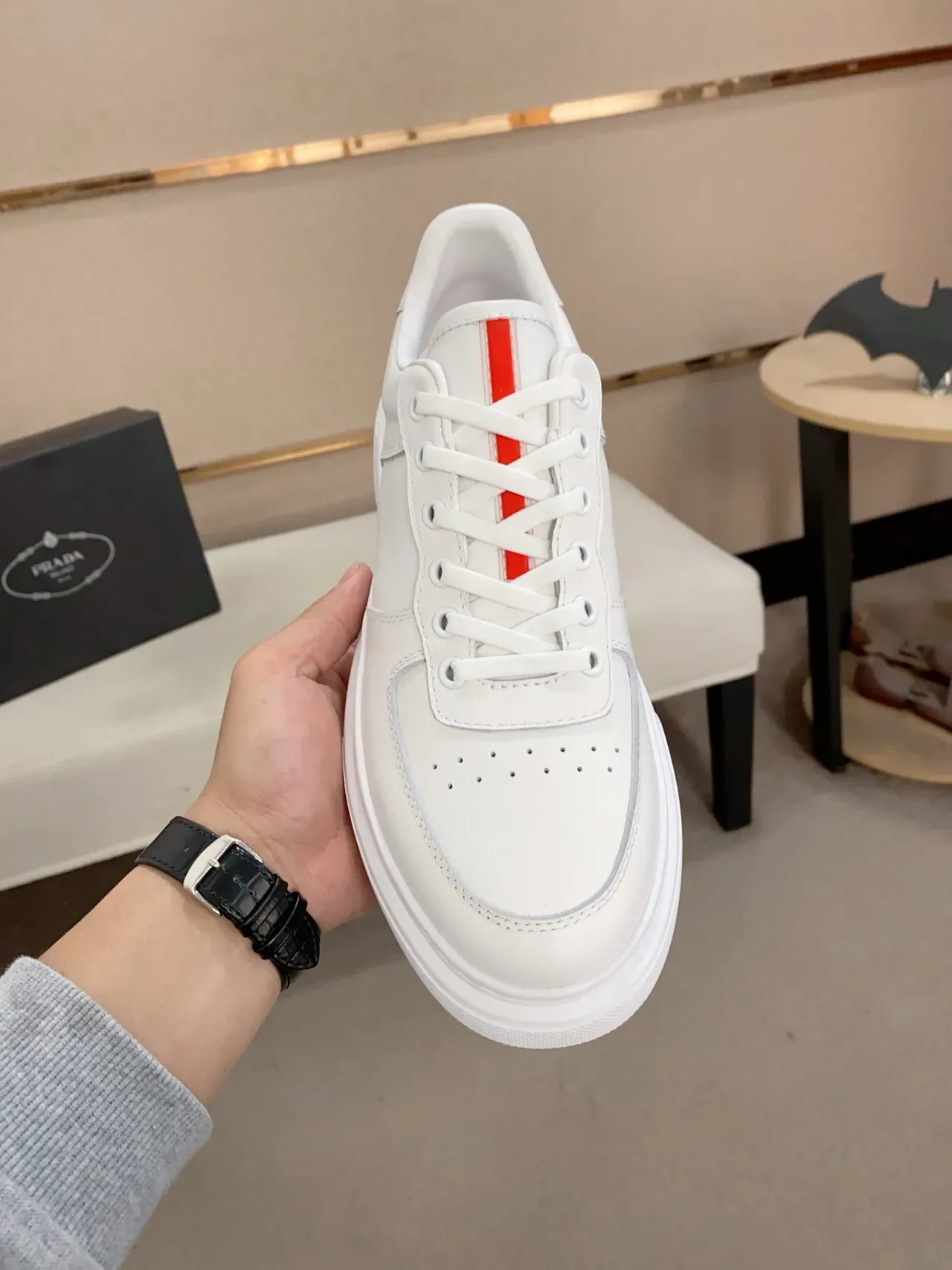 White Leather Low-Top Lifestyle Sneaker 4