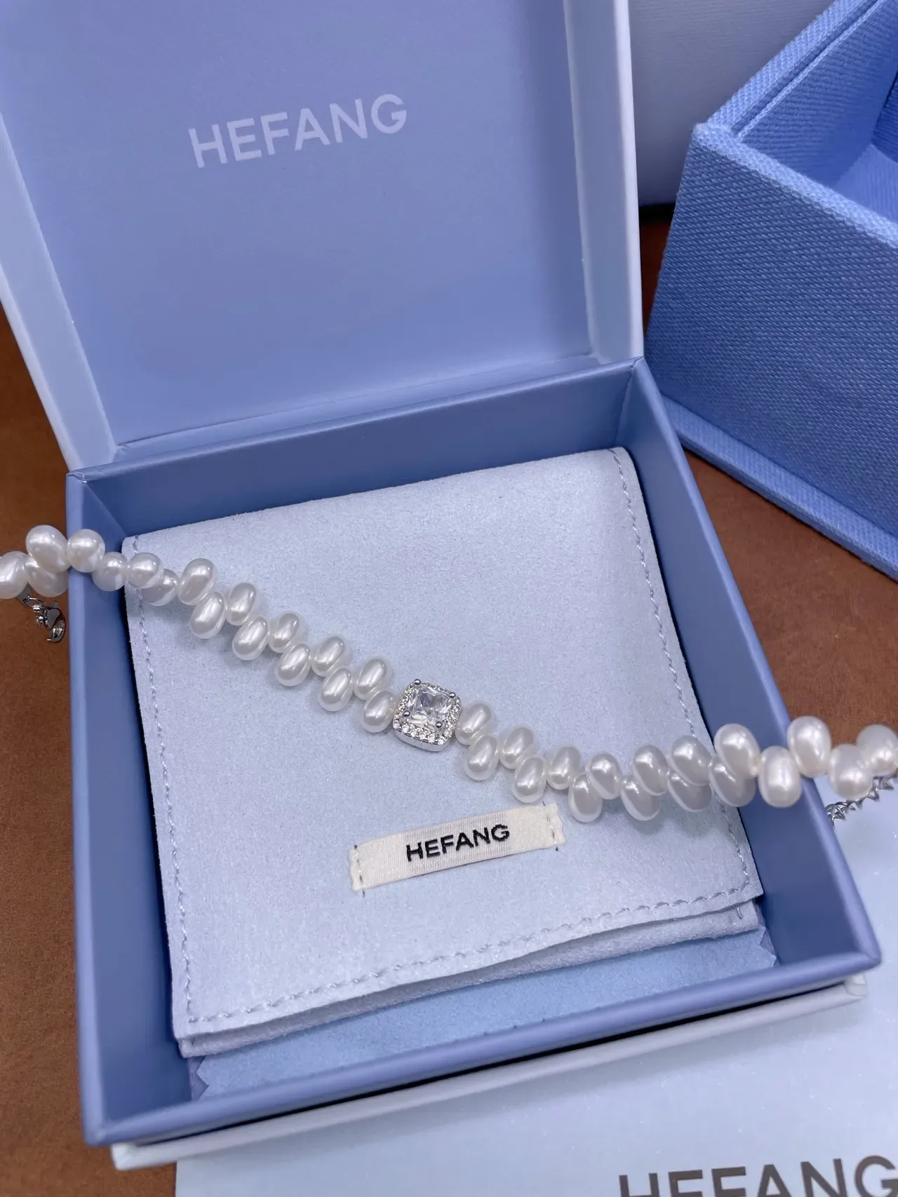 White Silver Pearl Strand Square Crystal Clasp Jewelry 5