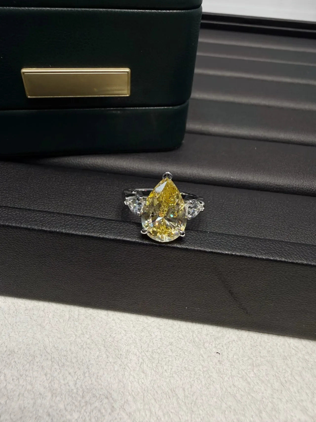 Yellow Silver Pear-Cut Central Stone Trilogy-Style Ring 8