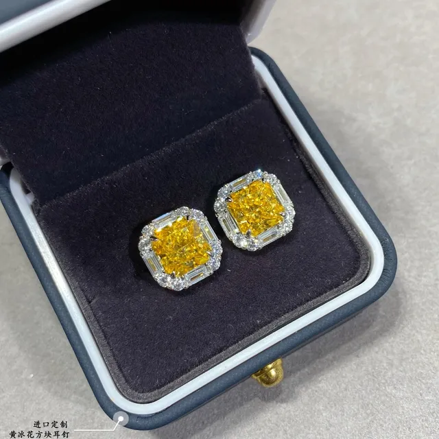 Yellow Silver Square-Cut Central Stone Halo Setting Earrings 3