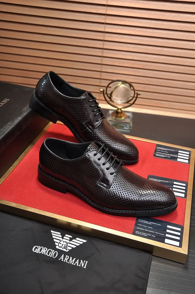 Giorgio Armani Perforated Brown Cap Toe Oxford Shoes 6