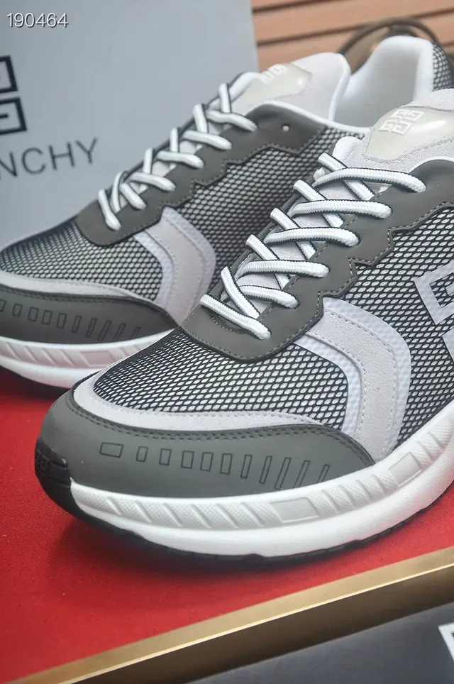 Givenchy City Sport Gray and White Lifestyle Sneakers 3