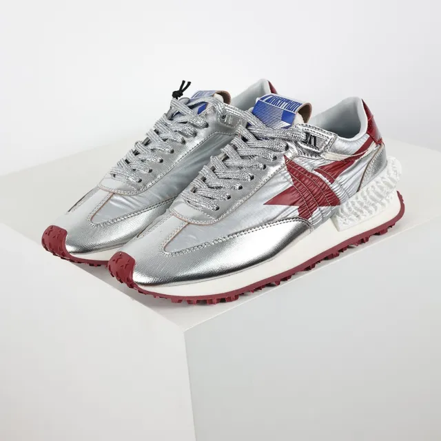 Golden Goose Runner chaussures lifestyle argent métallique et rouge 2