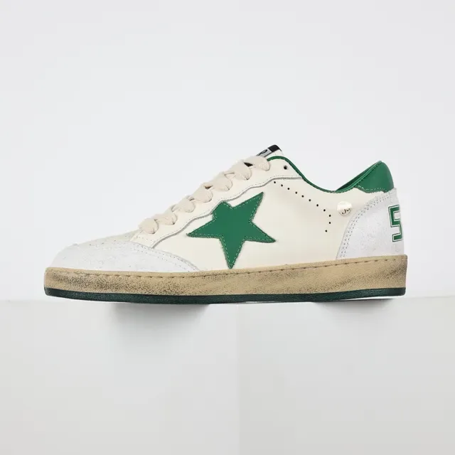 Golden Goose Super-Star Off-White e Green Star tênis lifestyle 9