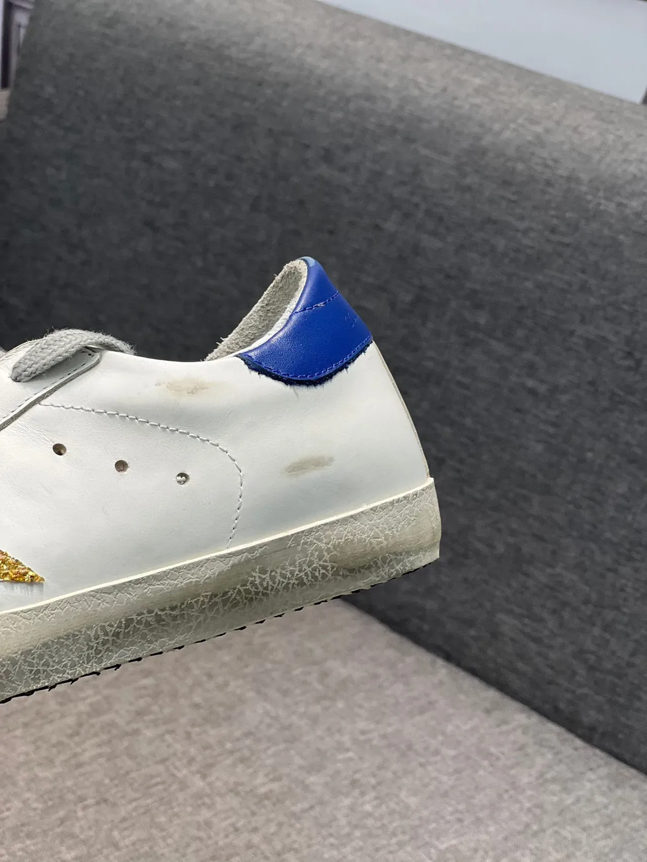 Golden Goose Superstar White Blue Distressed Leather Glitter Gold Star Appliqué Lifestyle Sneakers 9