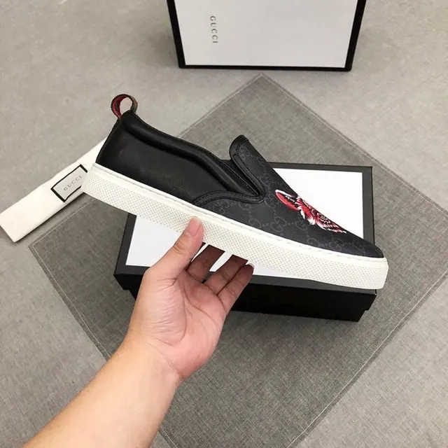 Gucci Ace Fox Embroidered Black and White Loafers 9