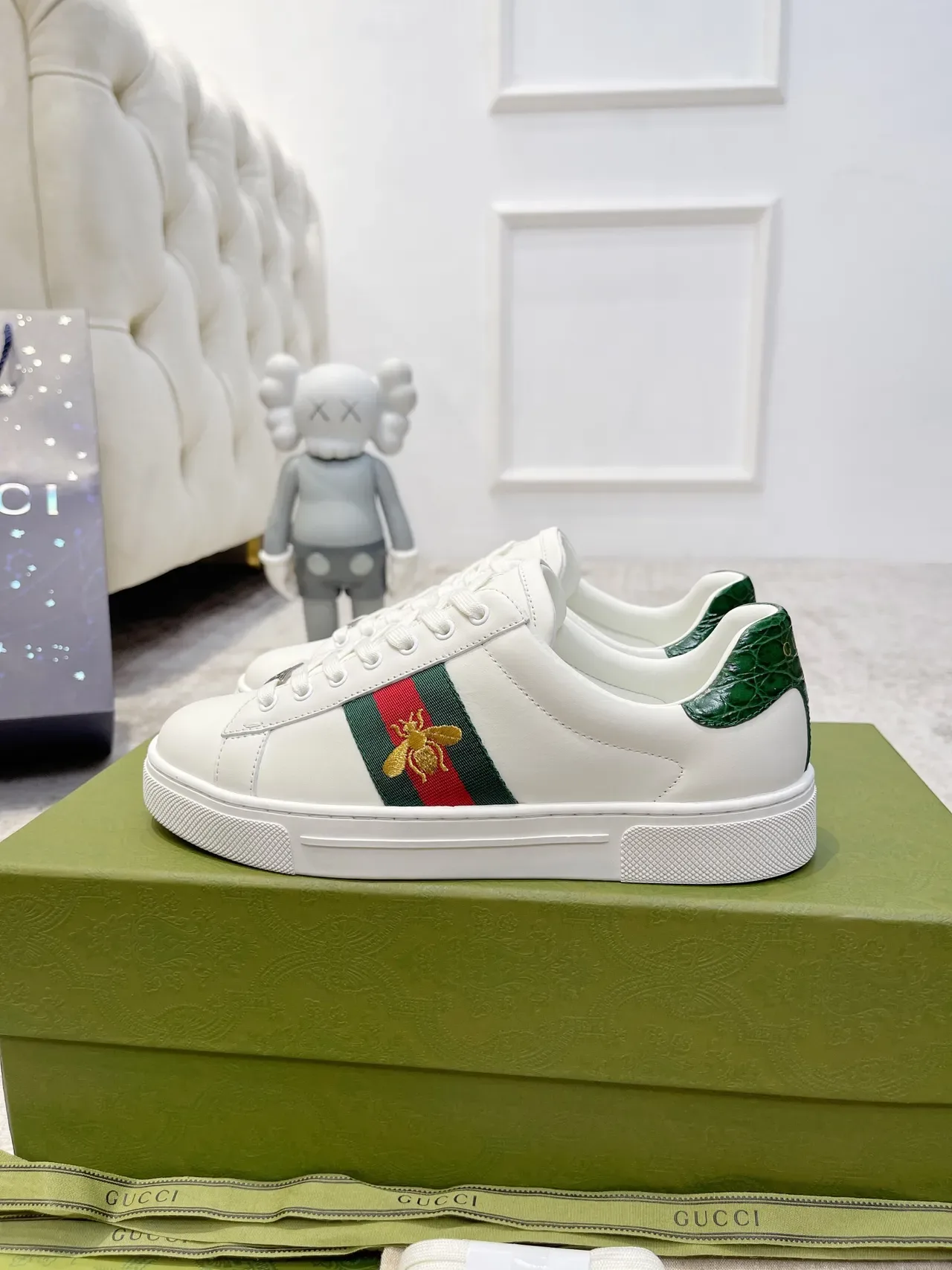 Gucci Ace Branco Verde Vermelho Web Stripe Abelha Bordada Lifestyle Sneakers 5