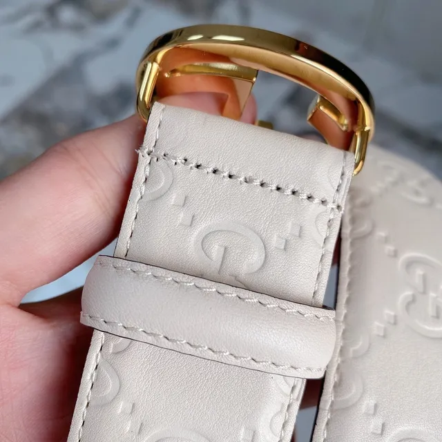 Gucci Beige Gold Embossed GG Monogram Double G Buckle Leather Belt 9
