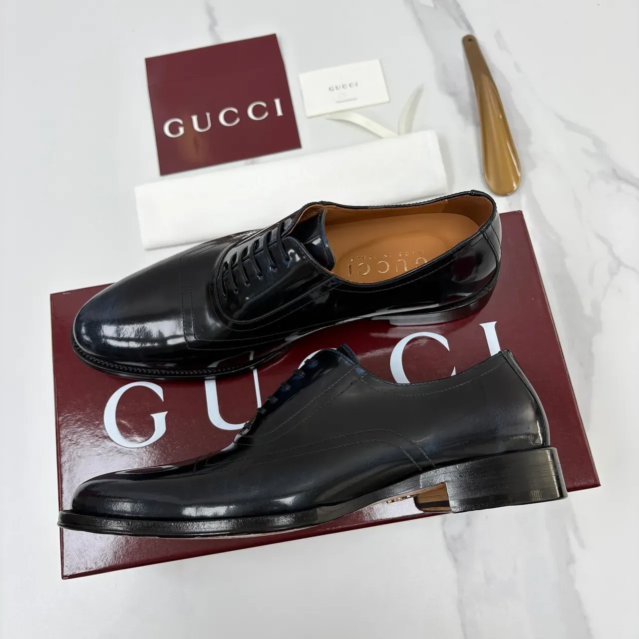 Gucci Sapatos Oxford Preto Ponta Redonda 4