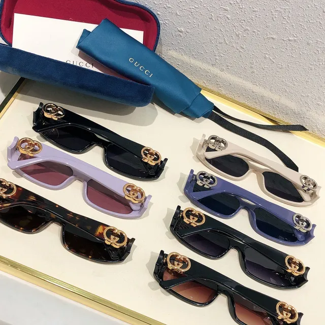 Gucci Black Gold Rectangular Frame Interlocking G Hardware Sunglasses 3