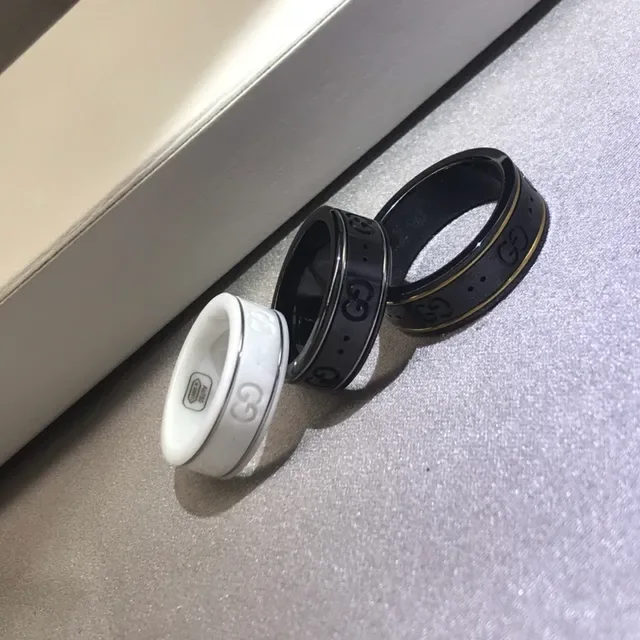 Gucci Black Gold Rotating Band Interlocking GG Logo Ring 8