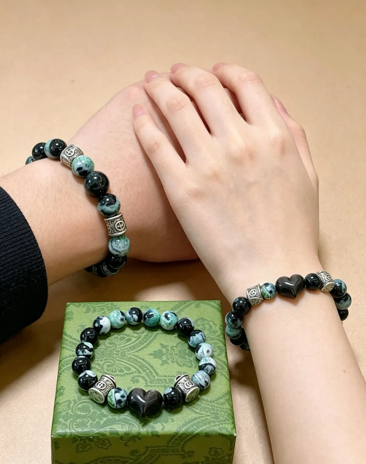 Gucci Black Green Beaded Marbled Stone Bracelet 2