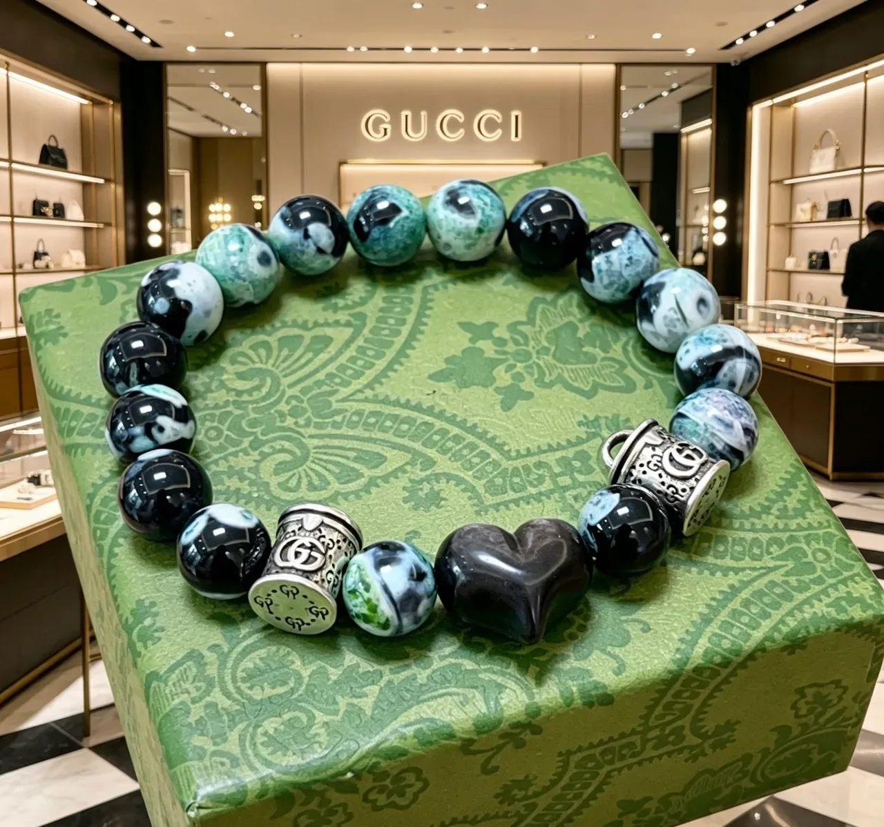 Gucci Black Green Beaded Marbled Stone Bracelet 3