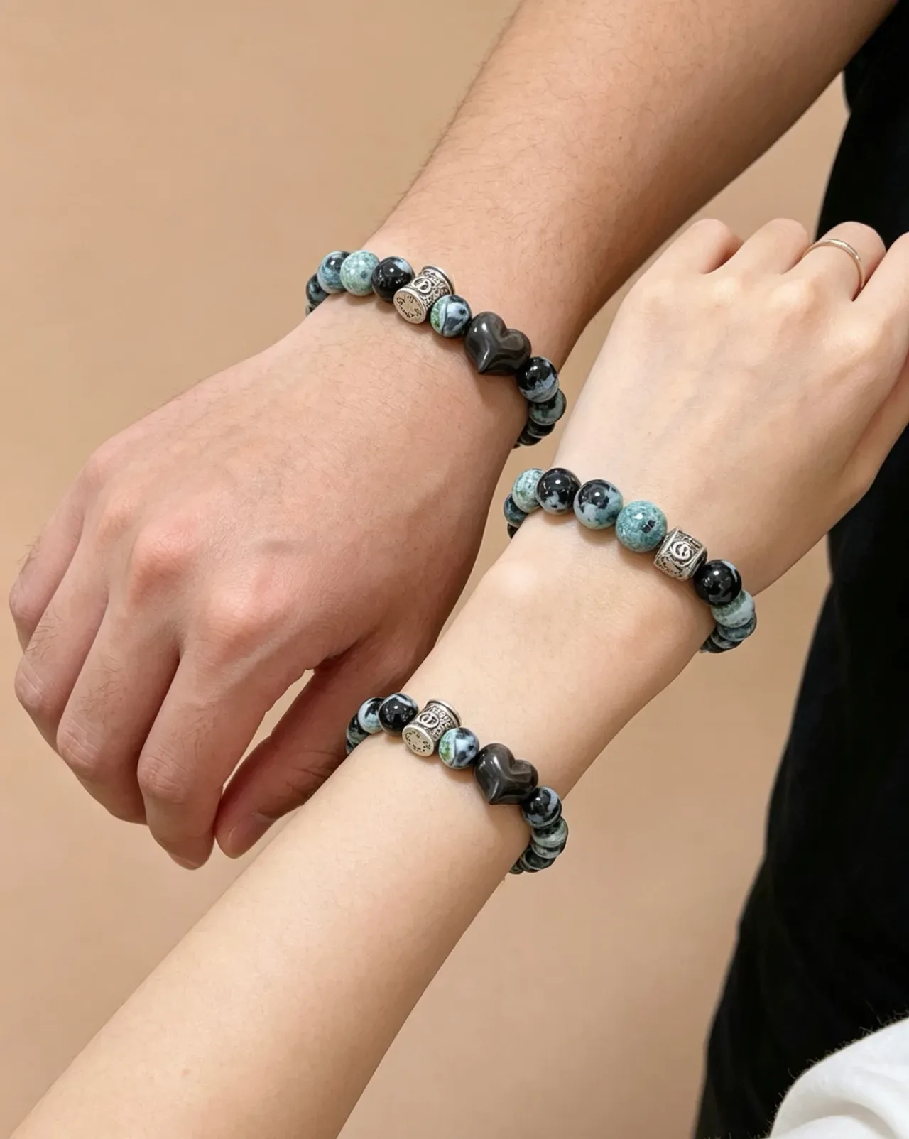 Gucci Black Green Beaded Marbled Stone Bracelet 5