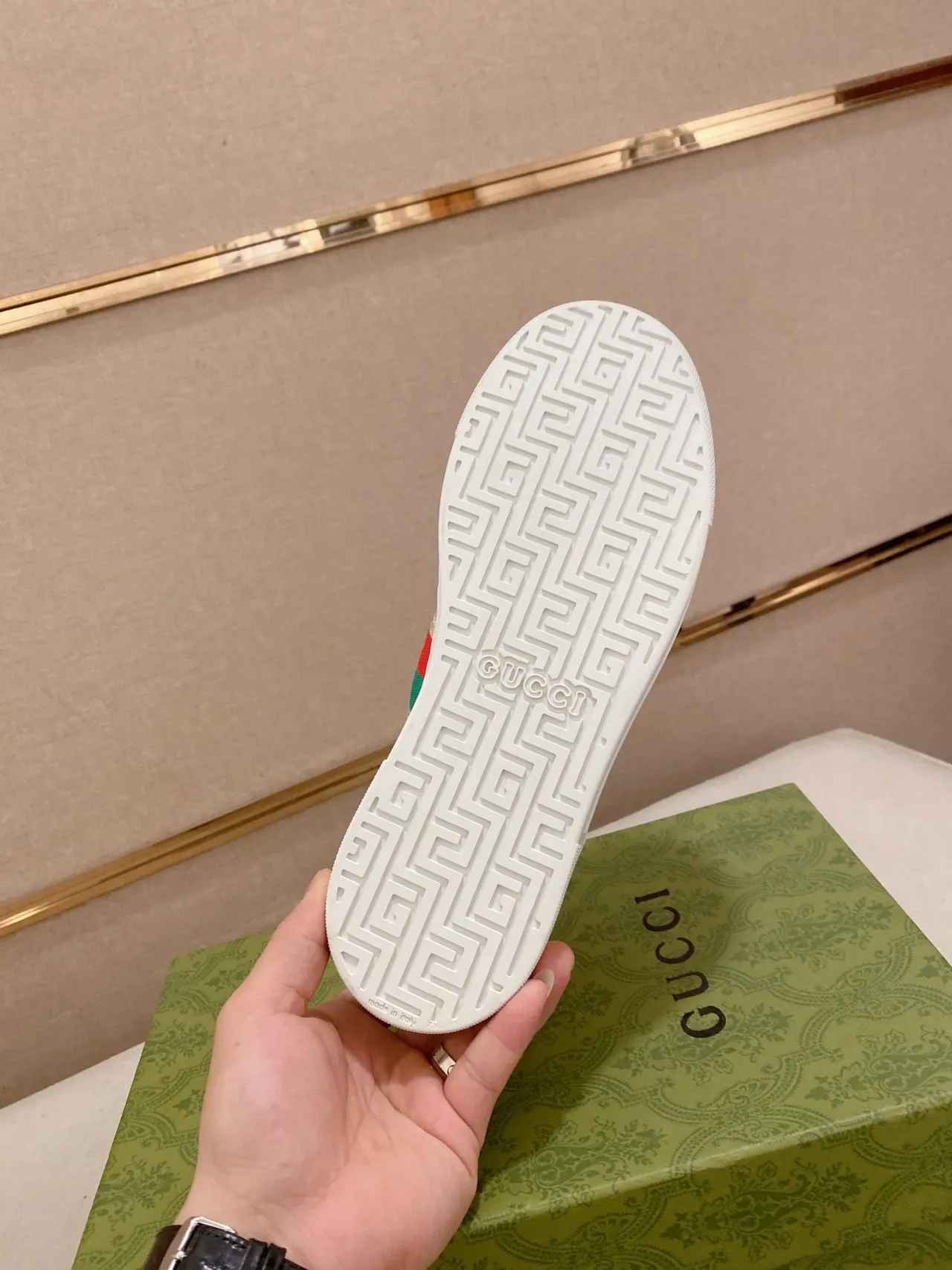 Gucci Noir Vert Low-Top Daim et Monogram Toile Haut Lifestyle Sneakers 3