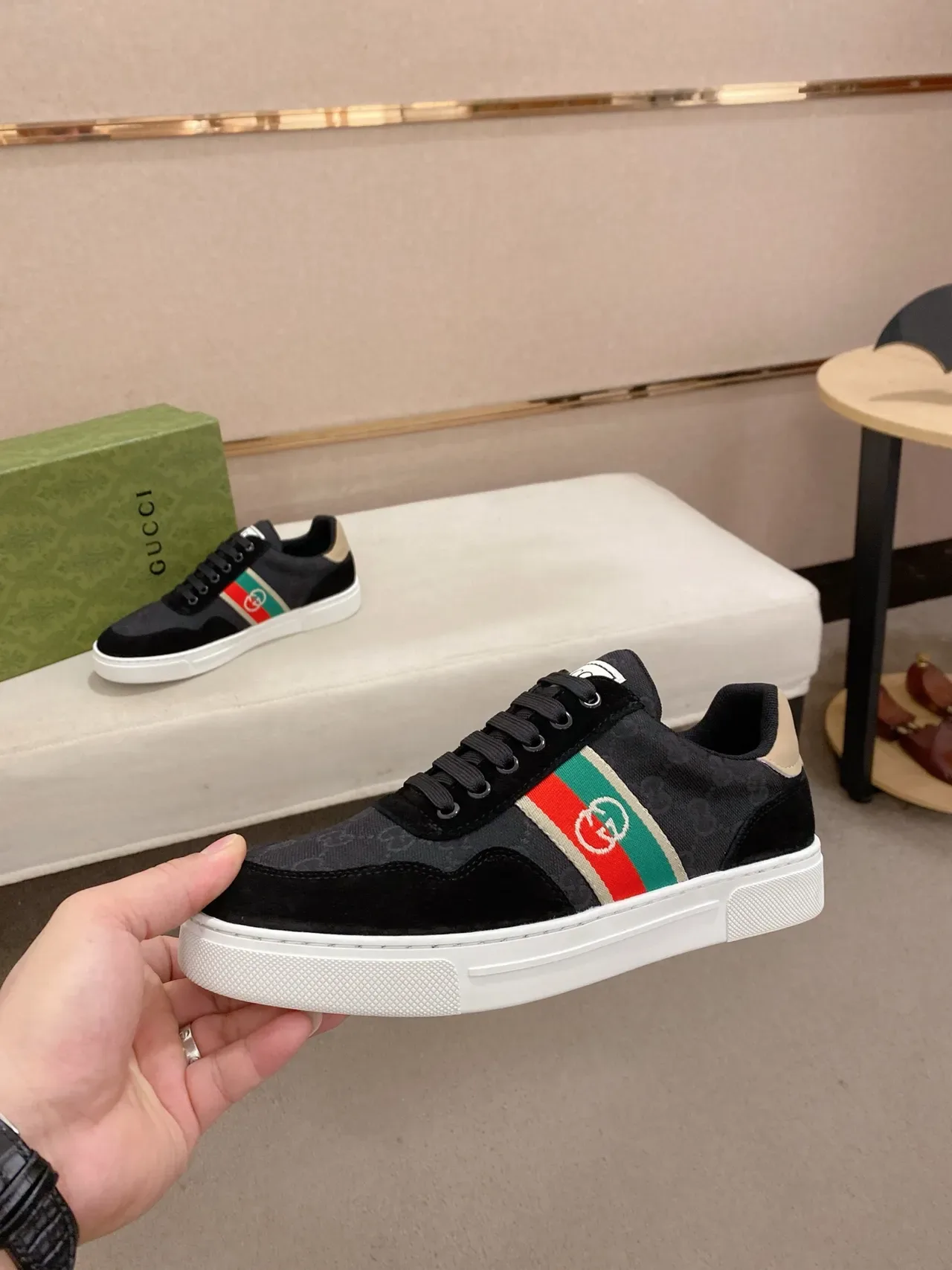 Gucci Noir Vert Low-Top Daim et Monogram Toile Haut Lifestyle Sneakers 5