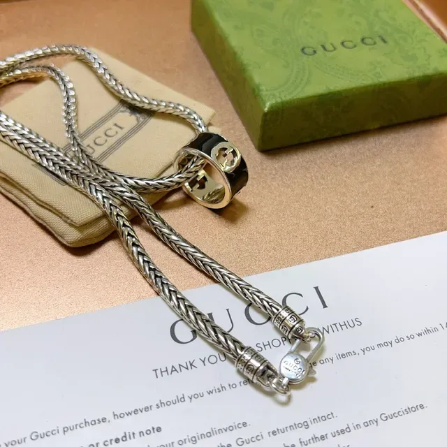 Gucci Braided Chain Black Enamel Interlocking G Ring Necklace 6