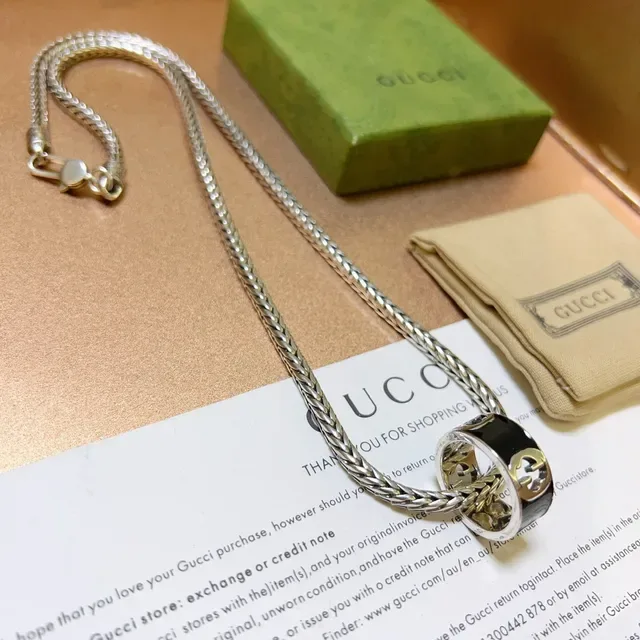 Gucci Braided Chain Black Enamel Interlocking G Ring Necklace 7