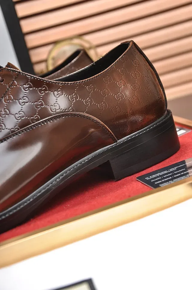 Gucci Brown GG Monogram Cap-Toe Oxford Shoes 2