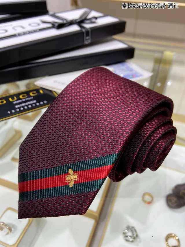 Gucci Burgundy Honeycomb Woven Necktie 5
