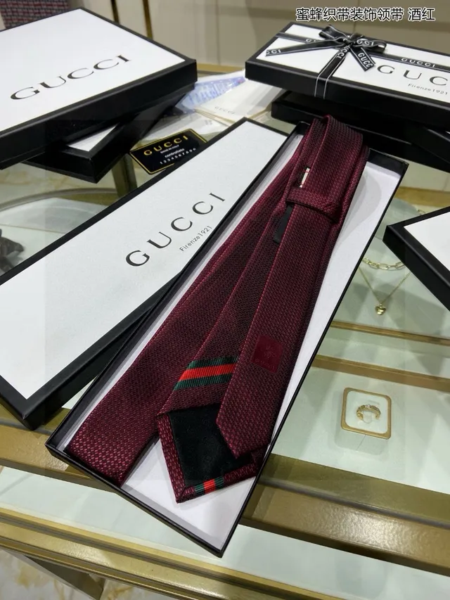 Gucci Burgundy Honeycomb Woven Necktie 7