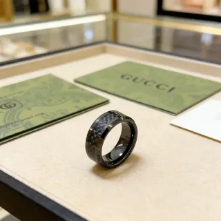 Gucci Carbon Fiber Inlay Black Ring