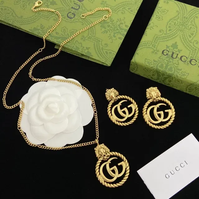 Gucci Dionysus Collier tête de lion or corde torsadée 6