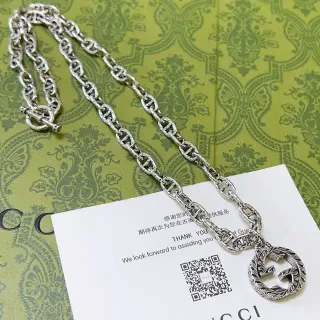 Gucci Dionysus سلسلة مارينر لينك فضية مشبك تبديل قلادة