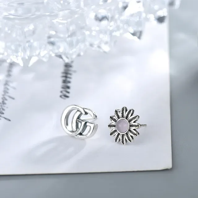 Gucci Double G Flower Rivet Stud Silver Blue Interlocking Sunflower Motif Earrings 3