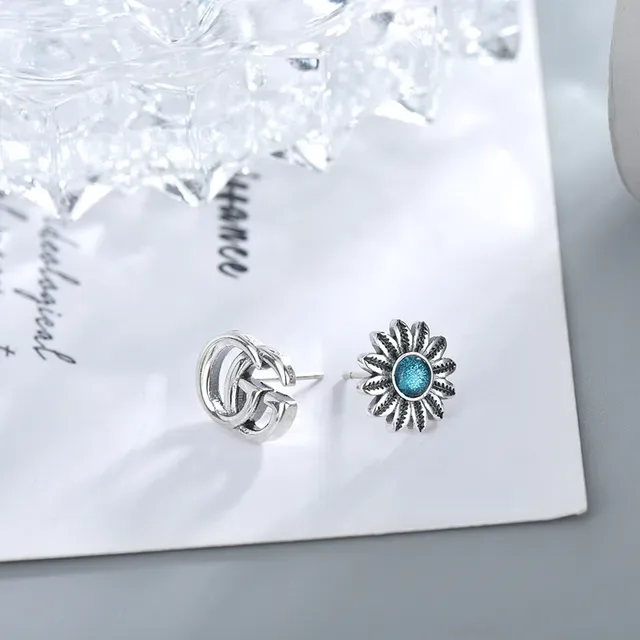 Gucci Double G Flower Rivet Stud Silver Blue Interlocking Sunflower Motif Earrings 5