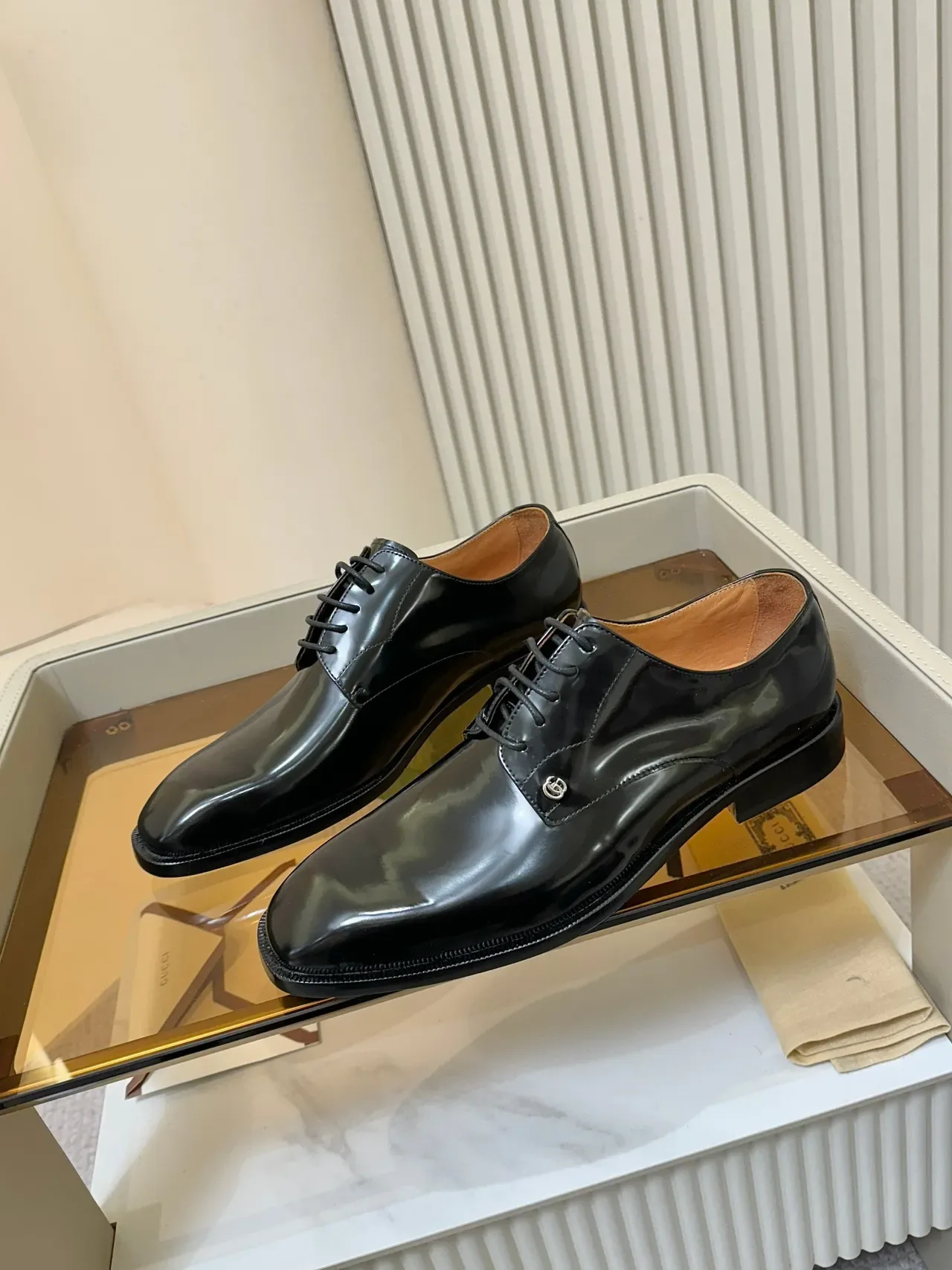 Gucci Double G Chaussures Oxford Cuir Patenté Noir 5