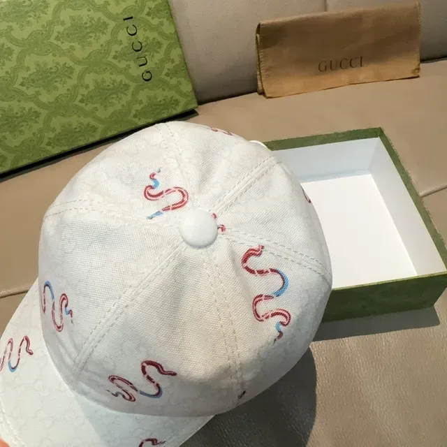 Gucci Embroidered Wavy Line Monogram Baseball Cap 5