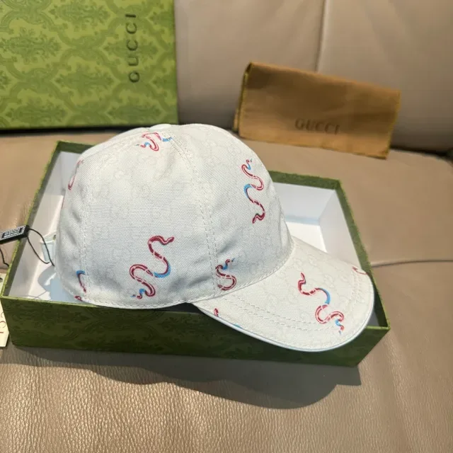 Gucci Embroidered Wavy Line Monogram Baseball Cap 7