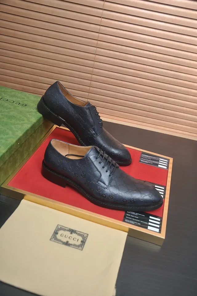 Gucci GG Marmont Black Beige Embossed Monogram Cap-Toe Oxford Shoes 4