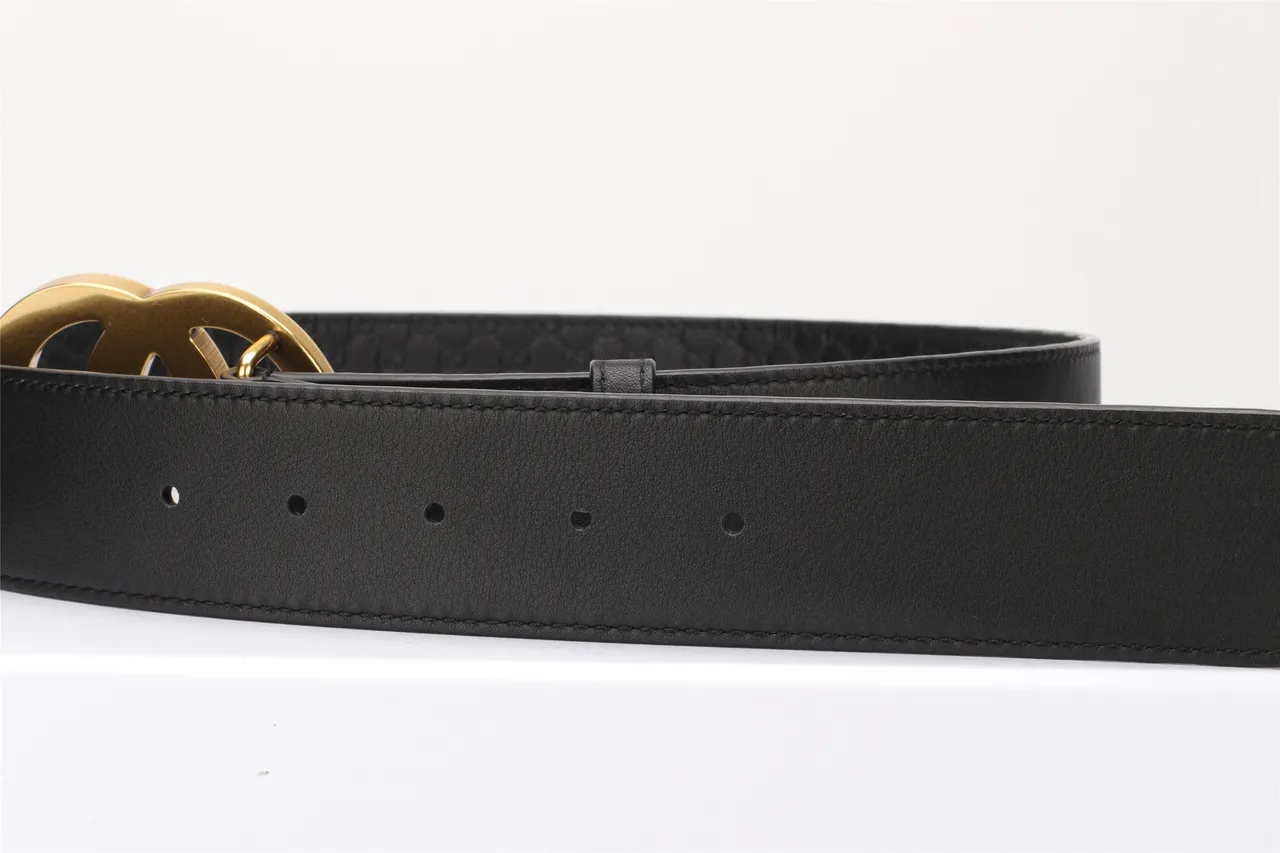 Gucci GG Marmont ceinture en cuir noire dorée monogramme embossé boucle double G 5